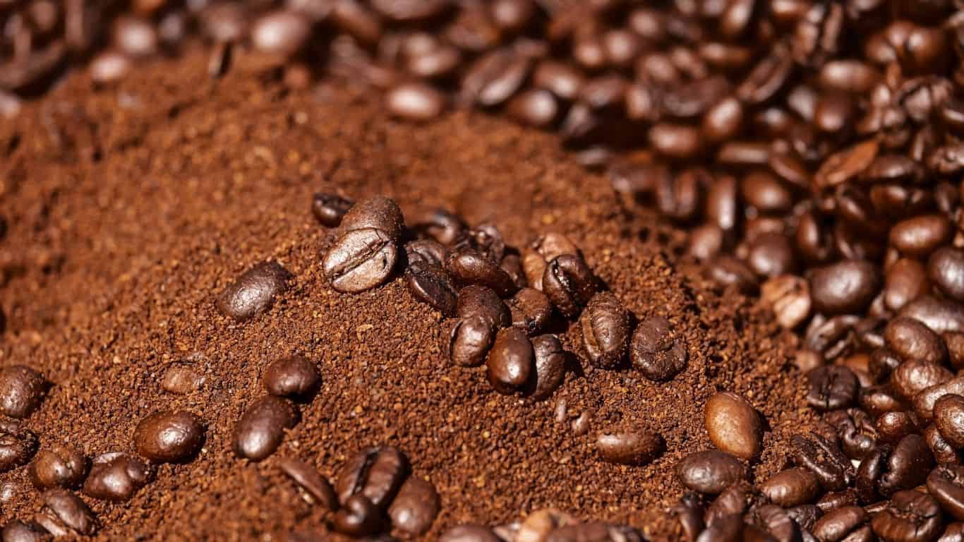 Is Coffee Grounds Safe for Garden?